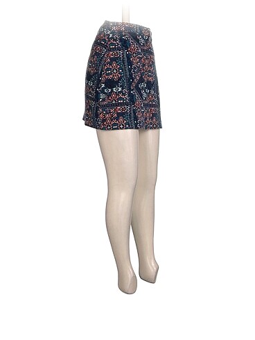 H&M H&M Mini Etek %70 İndirimli.
