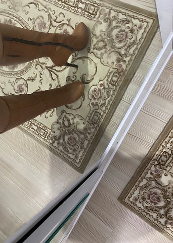 37 Beden Bej Deri Dizüstü İnce Topuklu Çizme