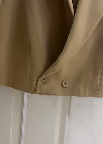 Diğer Bej Düğmeli Kadın Mini Blazer Ceket