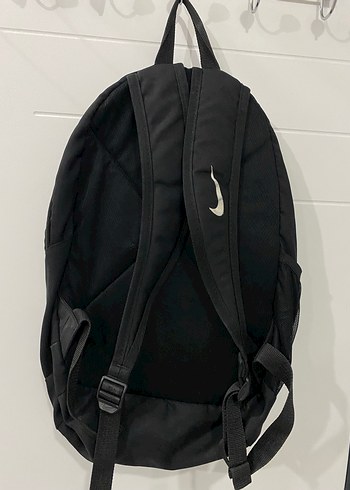 Nike Nike Siyah Fermuarlı Sırt Çantası