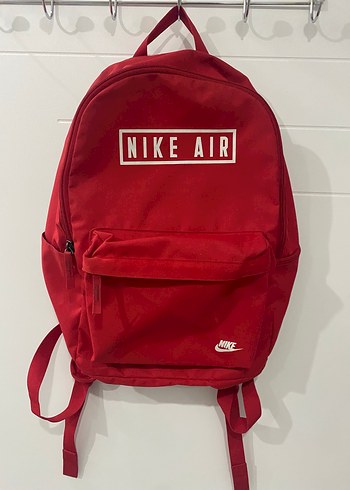 Kırmızı Nike Air Spor Sırt Çantası