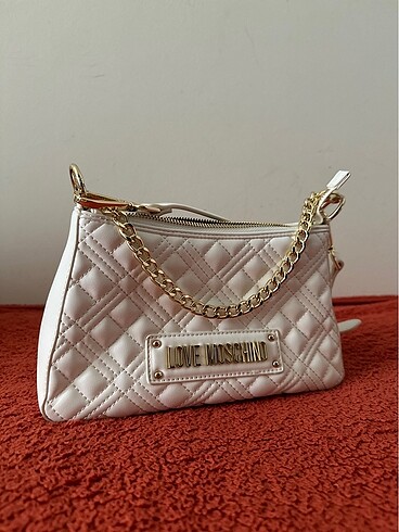 Love Moschino Beyaz Kol Çantası