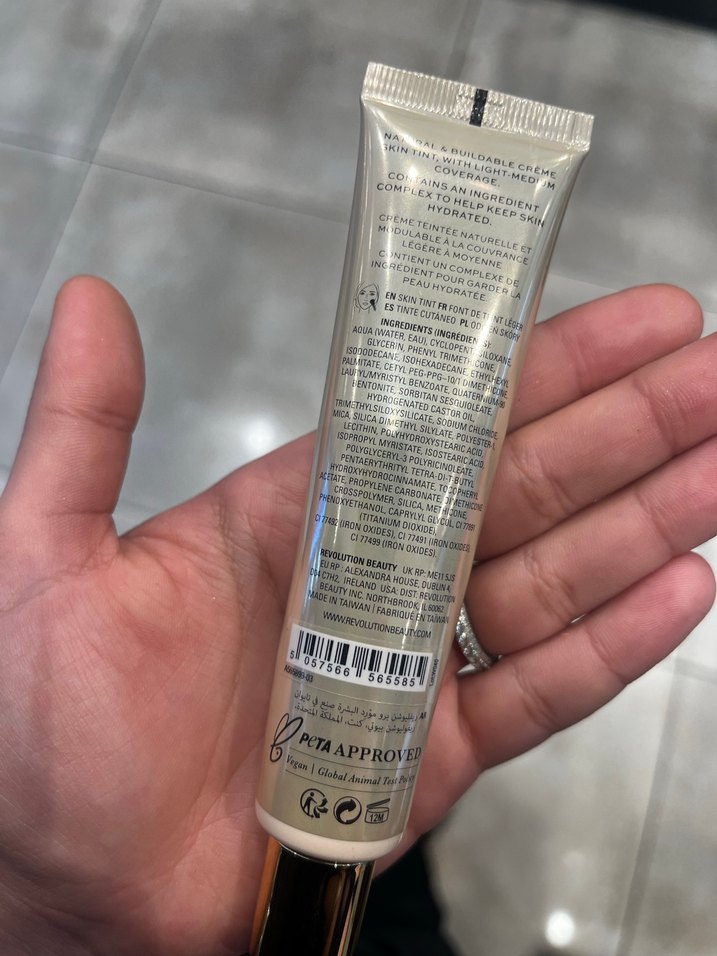 Revolution Pro Ten Rengi CC Krem - Görsel 2