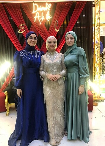 Su yeşili abiye