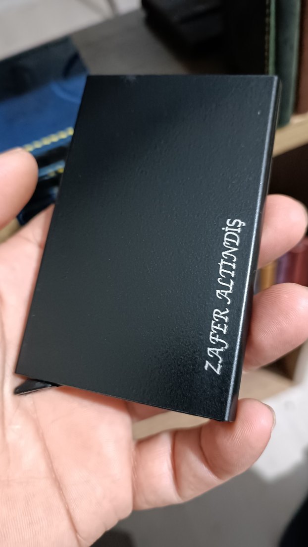 Kişiye Özel Siyah mekanizmalı RFİD güvenlikli kartlık - Görsel 3