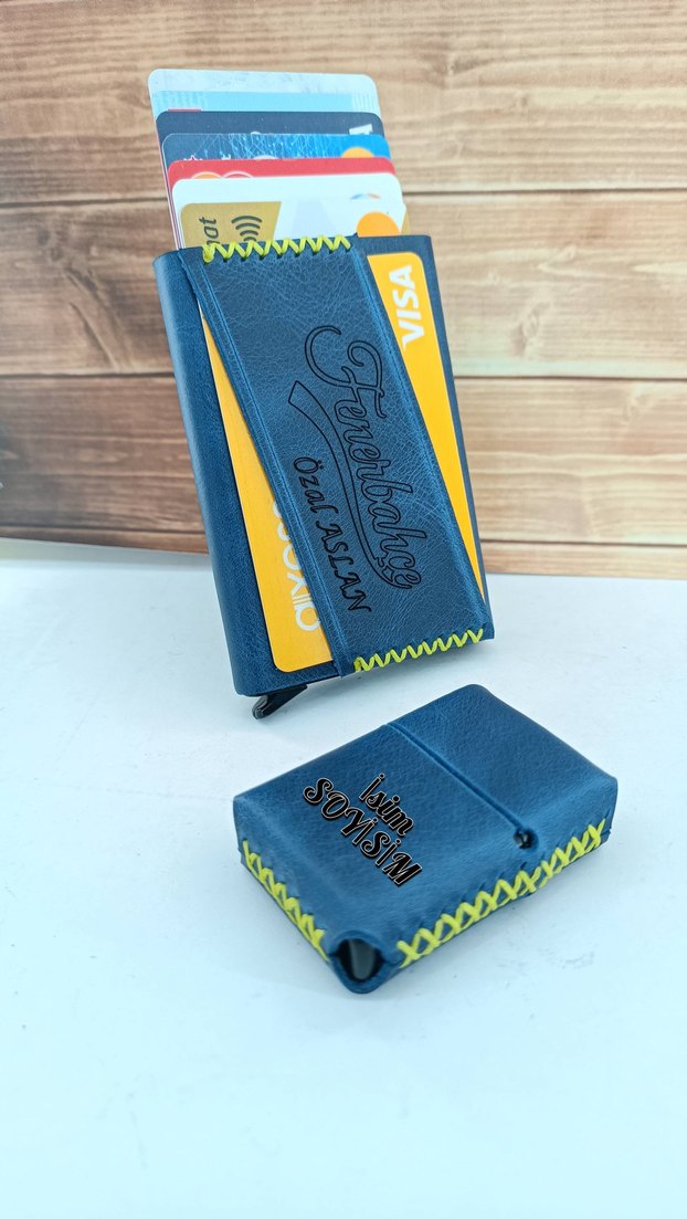 Fenerbahçe_ Hakiki deri mekanizmalı kartlık ve  benzinli çakmak - Görsel 5