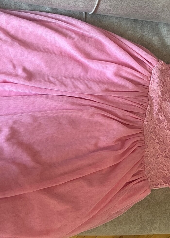 Pembe elbise - Görsel 3