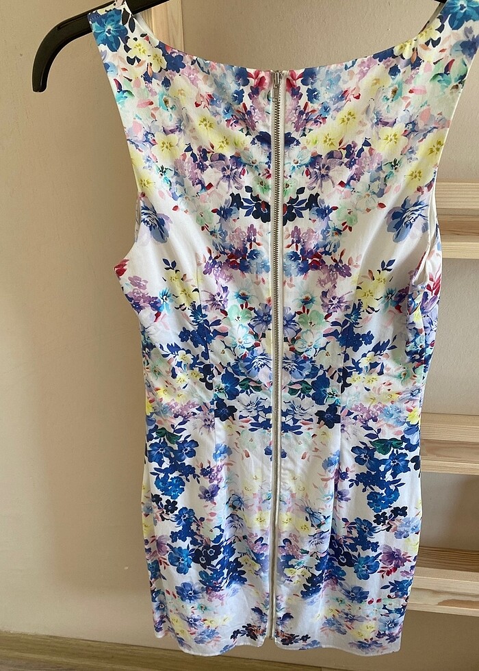 36 beden forever new marka çiçekli elbise - Görsel 3