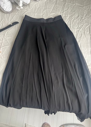 Siyah Kadın Fırfırlı Uzun Kollu Bluz ve etek takım - Görsel 3