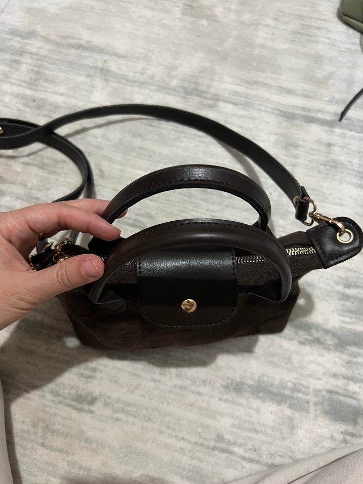 Kahverengi Süet Kadın Çanta - Görsel 2