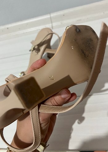 Bej Stiletto Topuklu Kemerli Kadın Abiye Ayakkabı - Görsel 3