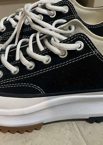 Converse 38