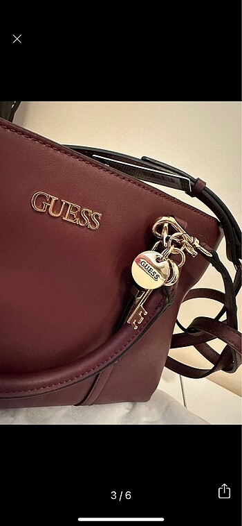 Guess Guess kol çantası