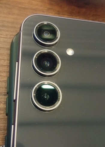 Samsung galaxy S23 FE 8/256