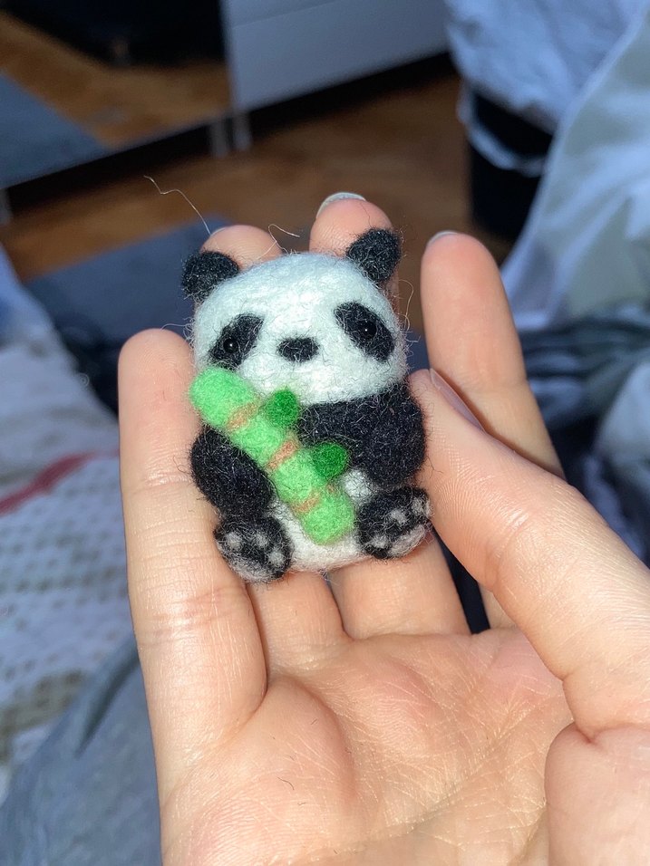 Mini Panda Keçe Anahtarlık - Görsel 2