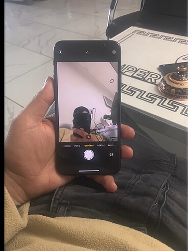 İPhone 11 pro max 3gb rem 256 gb hafıza renk siyah