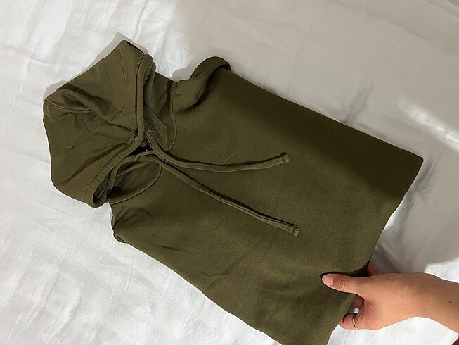 Haki Kapüşonlu Uzun Sweatshirt