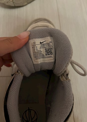 39 Beden beyaz Renk Nike More Uptempo Kadın sneaker