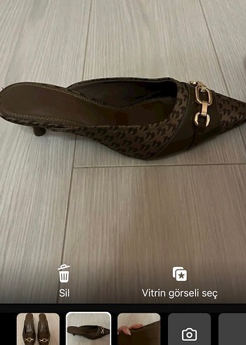 39 Beden Bershka Kadın Topuklu Terlik