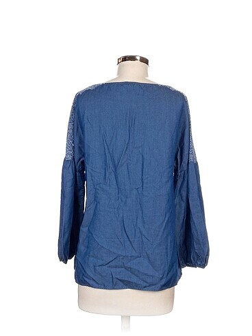 40 Beden Massimo Dutti Bluz %70 İndirimli.