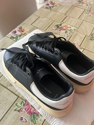 38 Beden Alexander McQueen Ayakkabı