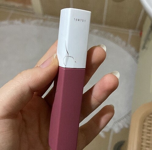 Beden maybelline super stay matte ink ruj