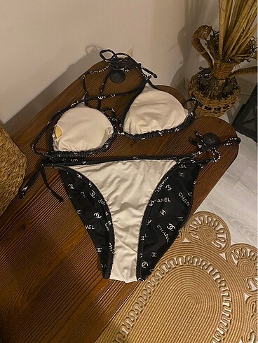 s Beden Chanel siyah ipli bikini