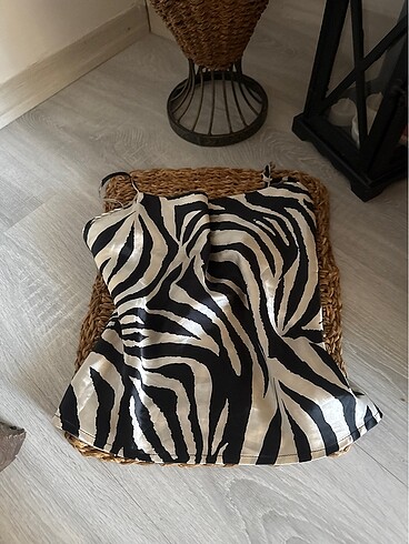 s Beden Saten zebra bluz