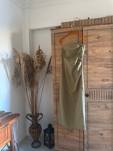 Zara Zara orijinal streç drapeli midi haki elbise