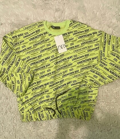 zara sweat