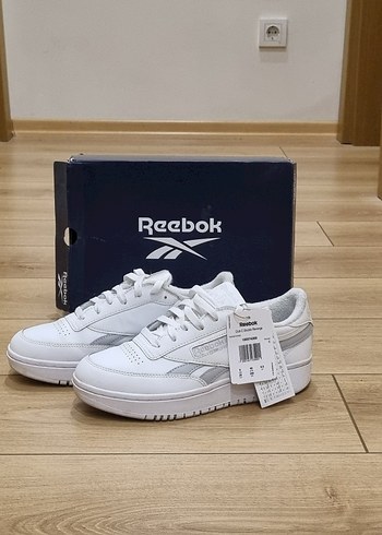 reebok 40