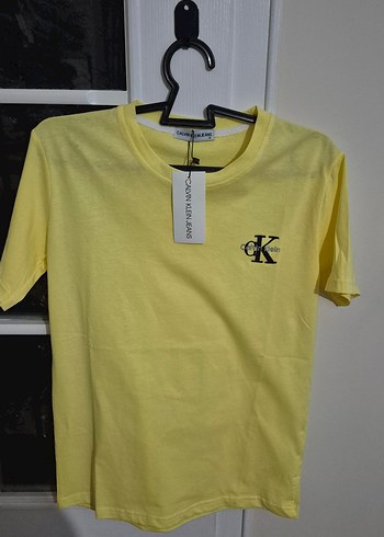 Calvin Klein Sarı Erkek Kısa Kollu Tişört