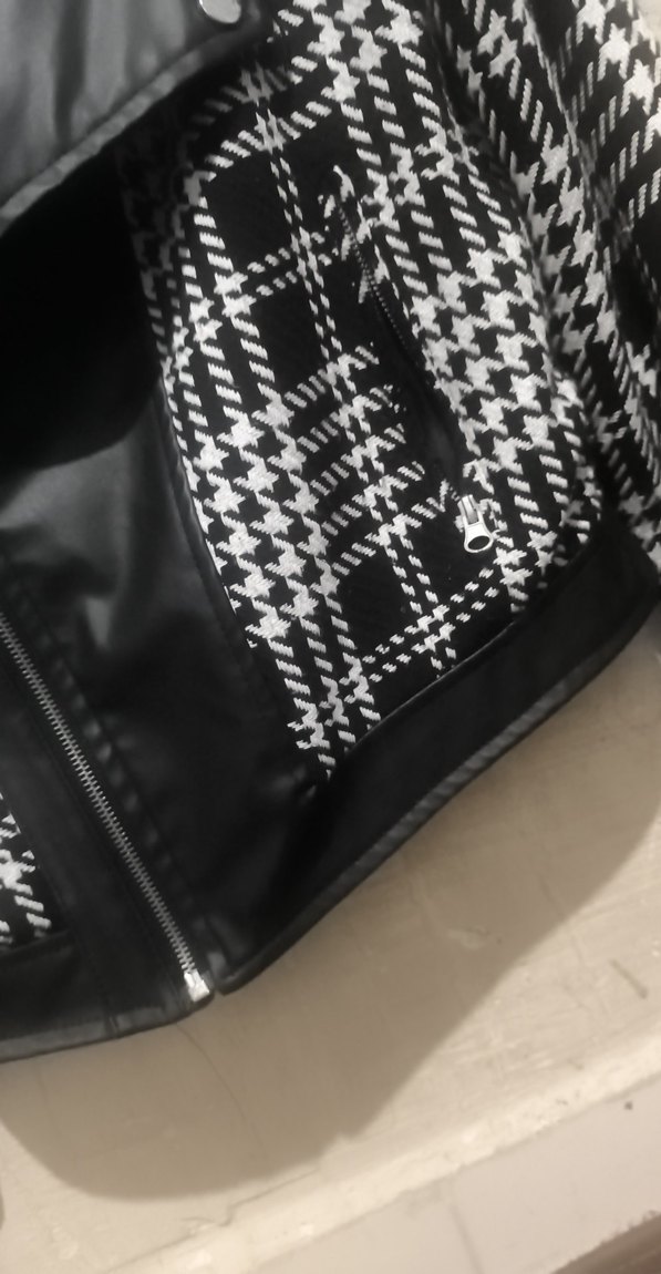 Kadın Siyah Desenli Midi Ceket - Görsel 3