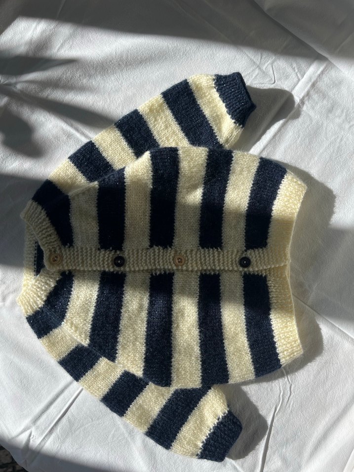 Örgü bebek hırkası - Görsel 2