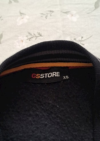 Gri Düğmeli Sweatshirt - Görsel 3