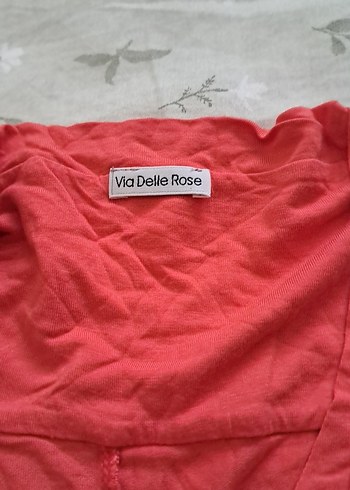 Kısa Kollu Kırmızı Baskılı Tişörtü - Görsel 3