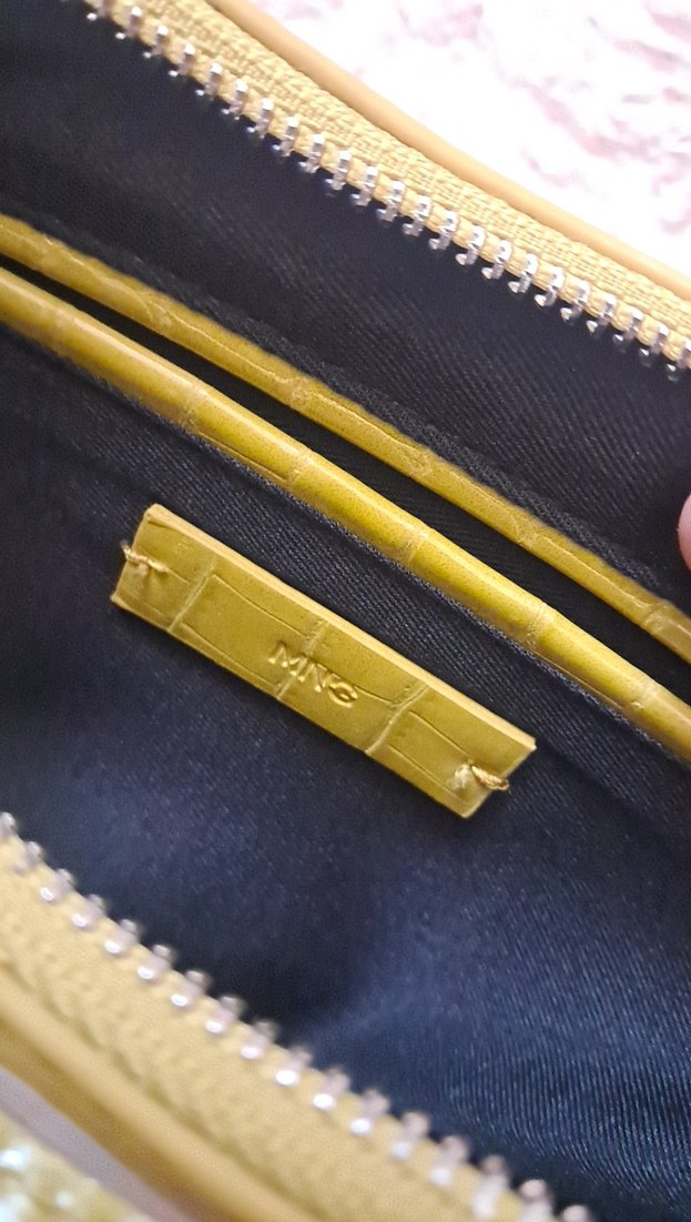 Sarı Yılan Derisi Desenli Kadın Deri Çanta - Görsel 3