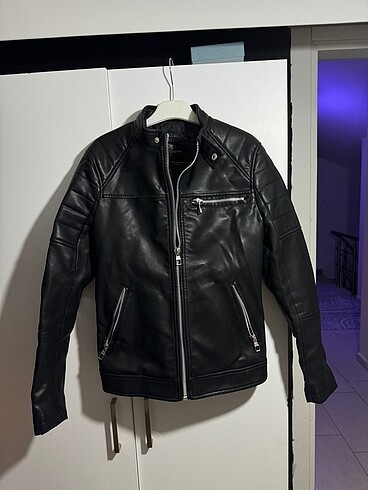 BERSHKA DERİ CEKET