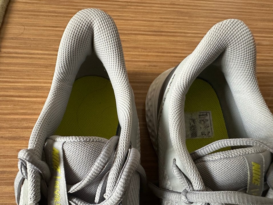 Nike revolution 5 erkek koşu Ayakkabı 46 numara - Görsel 4