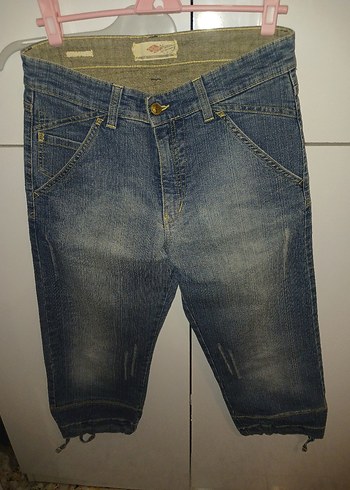 Lee Cooper markalı kadın kot kapri