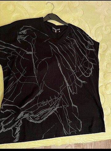 Beşiktaş amblemli t-shirt