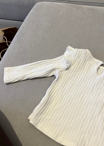 Kız Çocuk Beyaz Pilili Uzun Kollu Bluz - Görsel 4