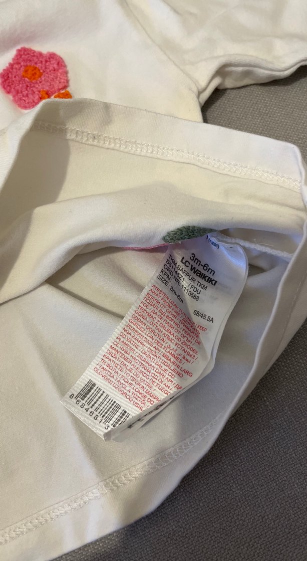 Beyaz Çiçek Baskılı Uzun Kollu Bebek Kız Takımı - Görsel 4