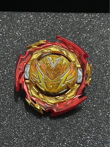 Dynamite Valkyrie Beyblade