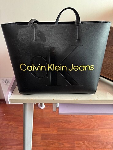  Beden Calvin Klein çanta