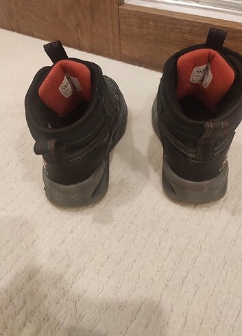 Skechers su geçirmez bot
