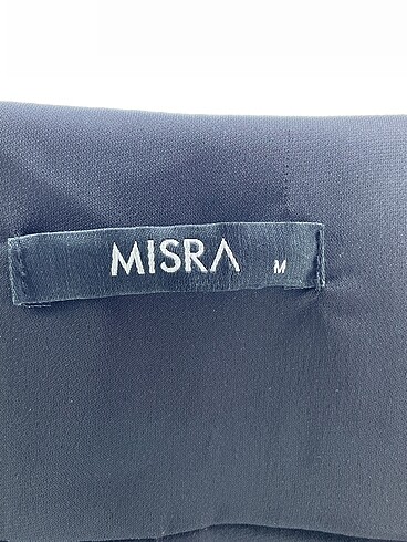 m Beden siyah Renk PreLoved Yelek %70 İndirimli.