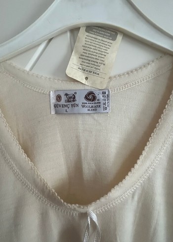 YÜN Kır Beyaz Kısa Kollu Kadın İçlik Tişört - Görsel 3