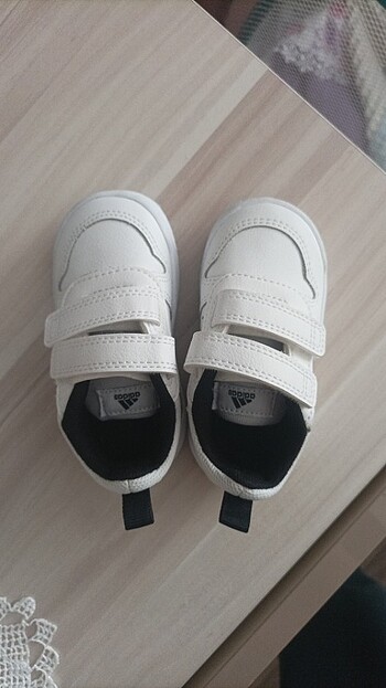 20 Beden Adidas Bebek Ayakkabı