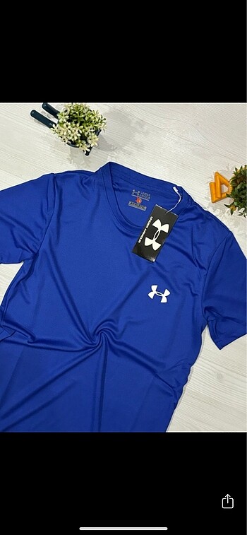 Under armour t-shirt